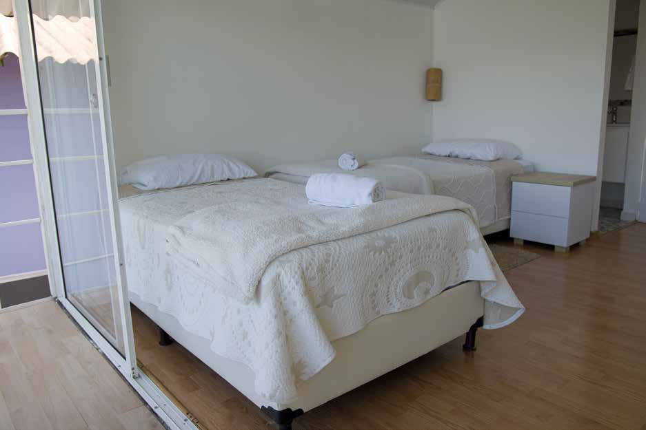 Habitación cómoda y luminosa